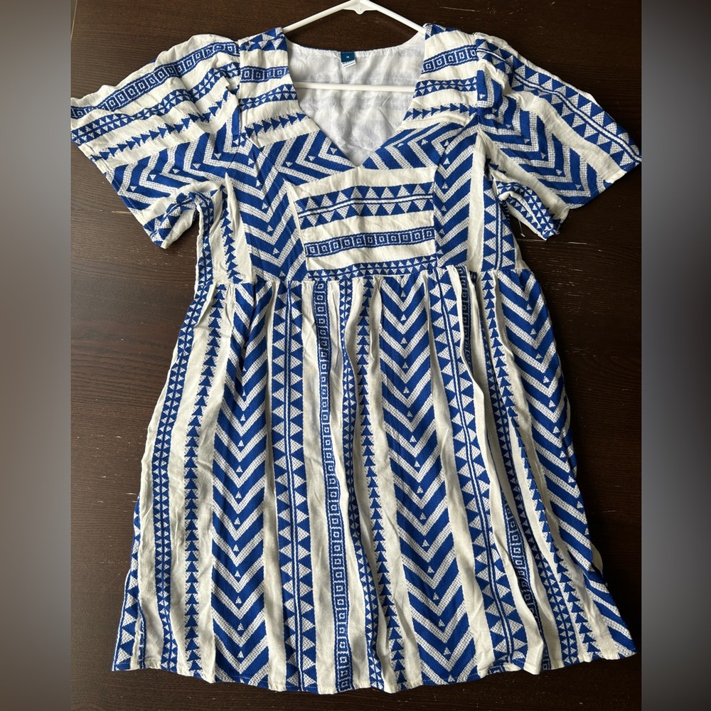Old Navy Blue & White Pattern Babydoll Dress